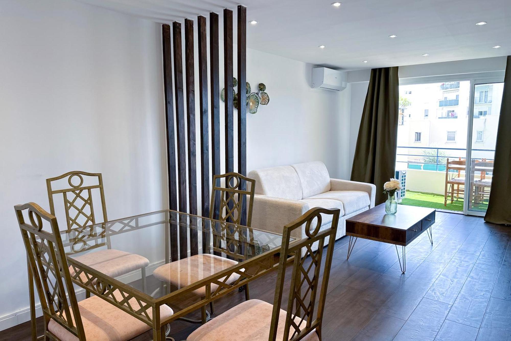 Poincare 4 - Lumineux, Renove, Central Et Calme A Juan Les Pins Antibes Luaran gambar